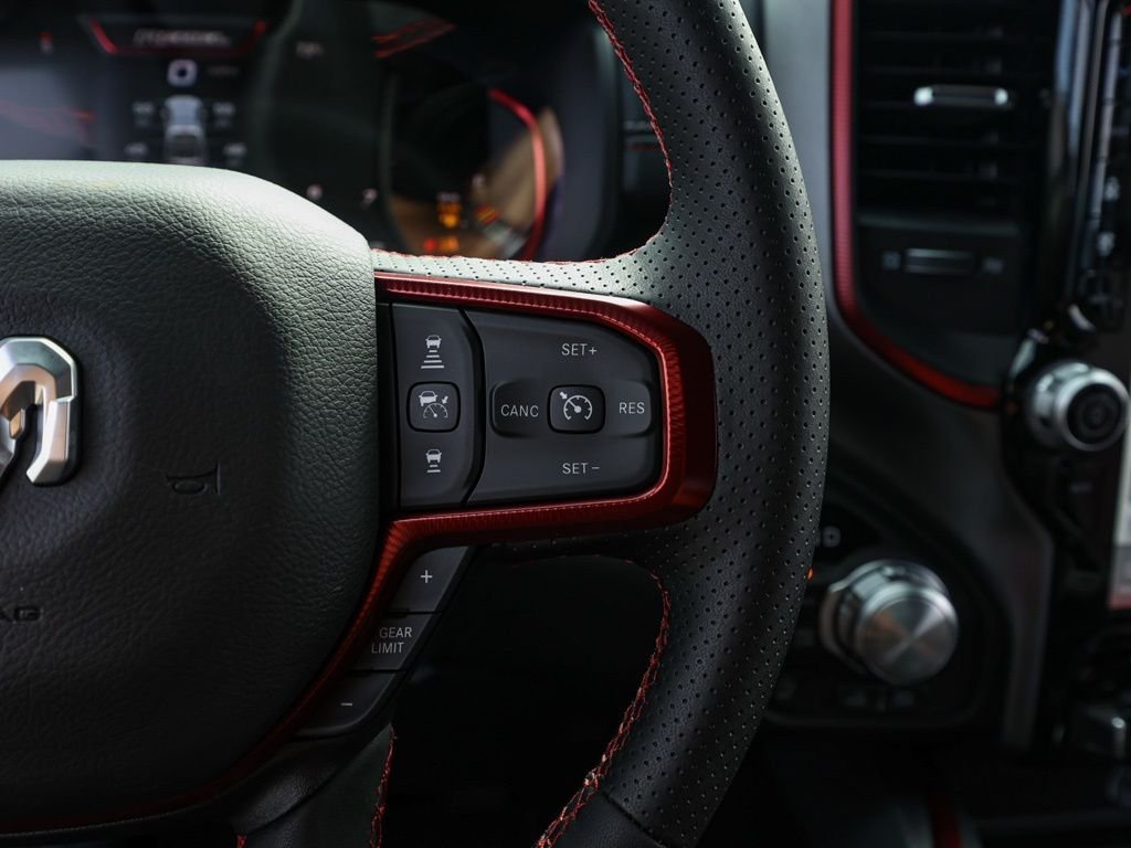 New 2026 Diamond Black Crystal Pearl-Coat Exterior Paint RAM Rebel image 25