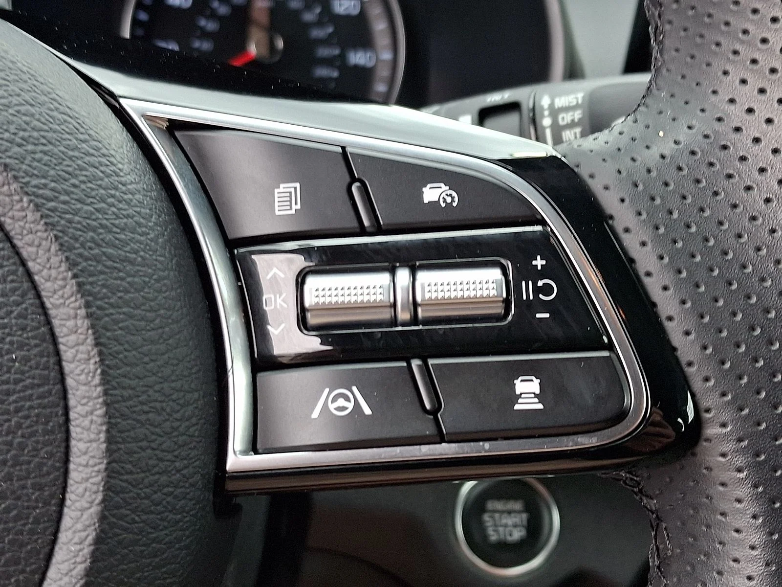 Used 2024 Black Kia GT-Line image 21
