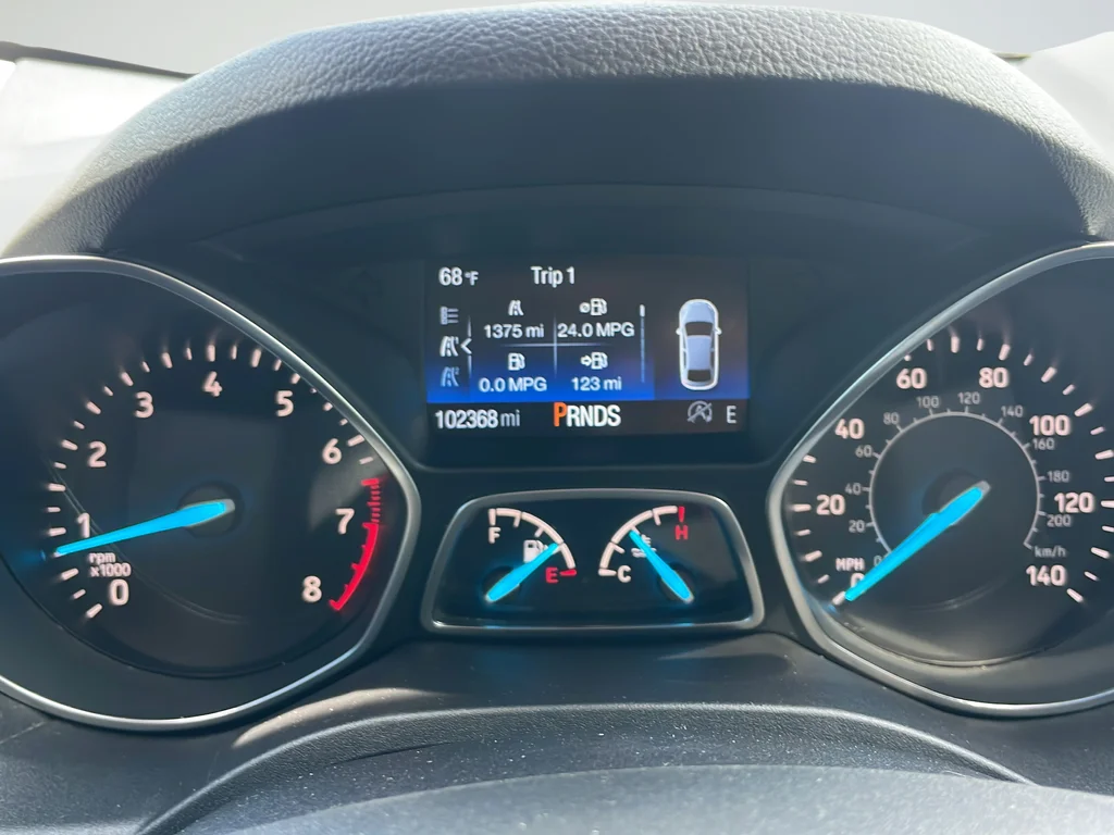 Used 2019 Black Ford SE image 13