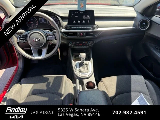 Used 2019 Red Kia LXS image 5