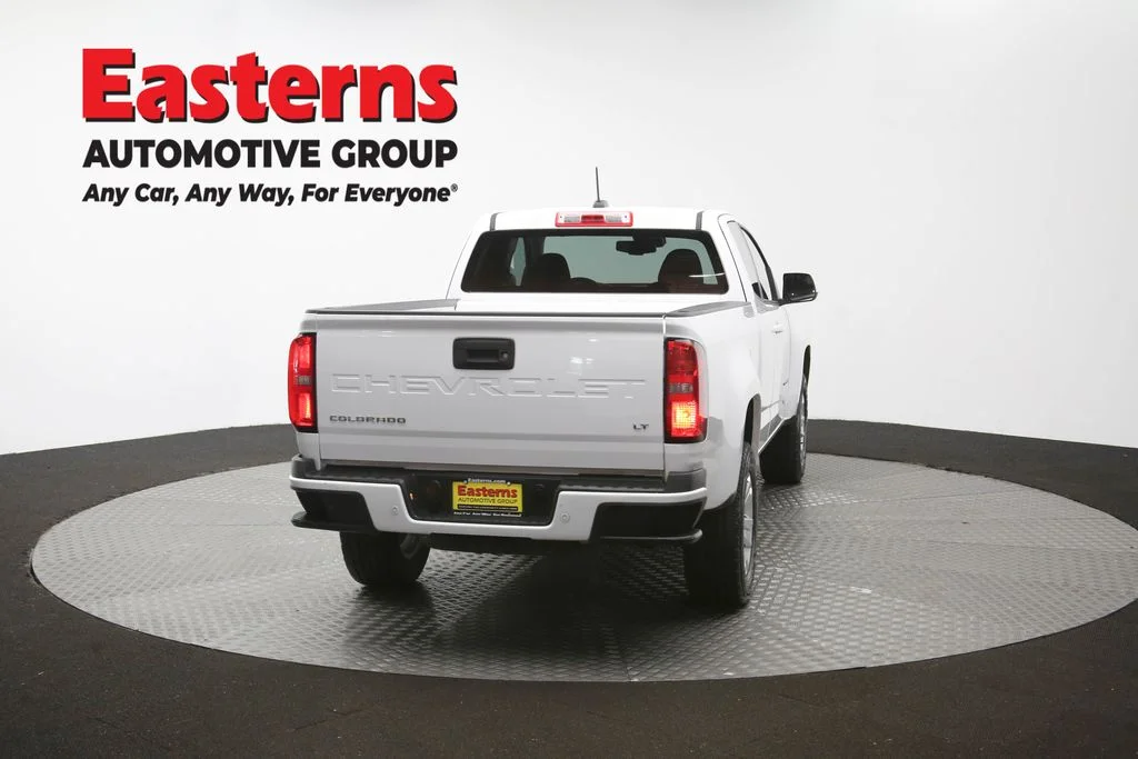 Used 2022 White Chevrolet LT image 37