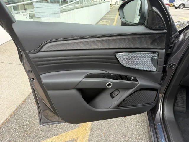 New 2025  Maserati  image 7