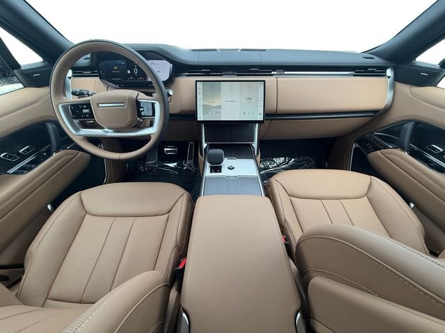New 2026 Fuji White Land Rover SE image 12