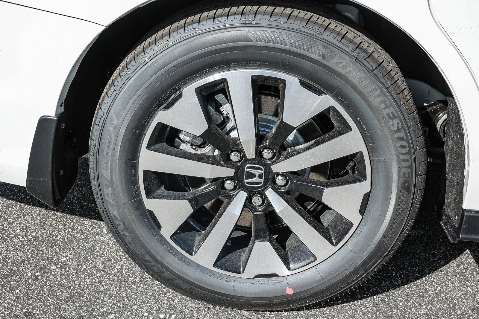 2026 Honda Odyssey EX-L - Photo 9