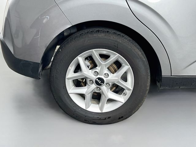 2025 Kia Soul LX - Photo 32