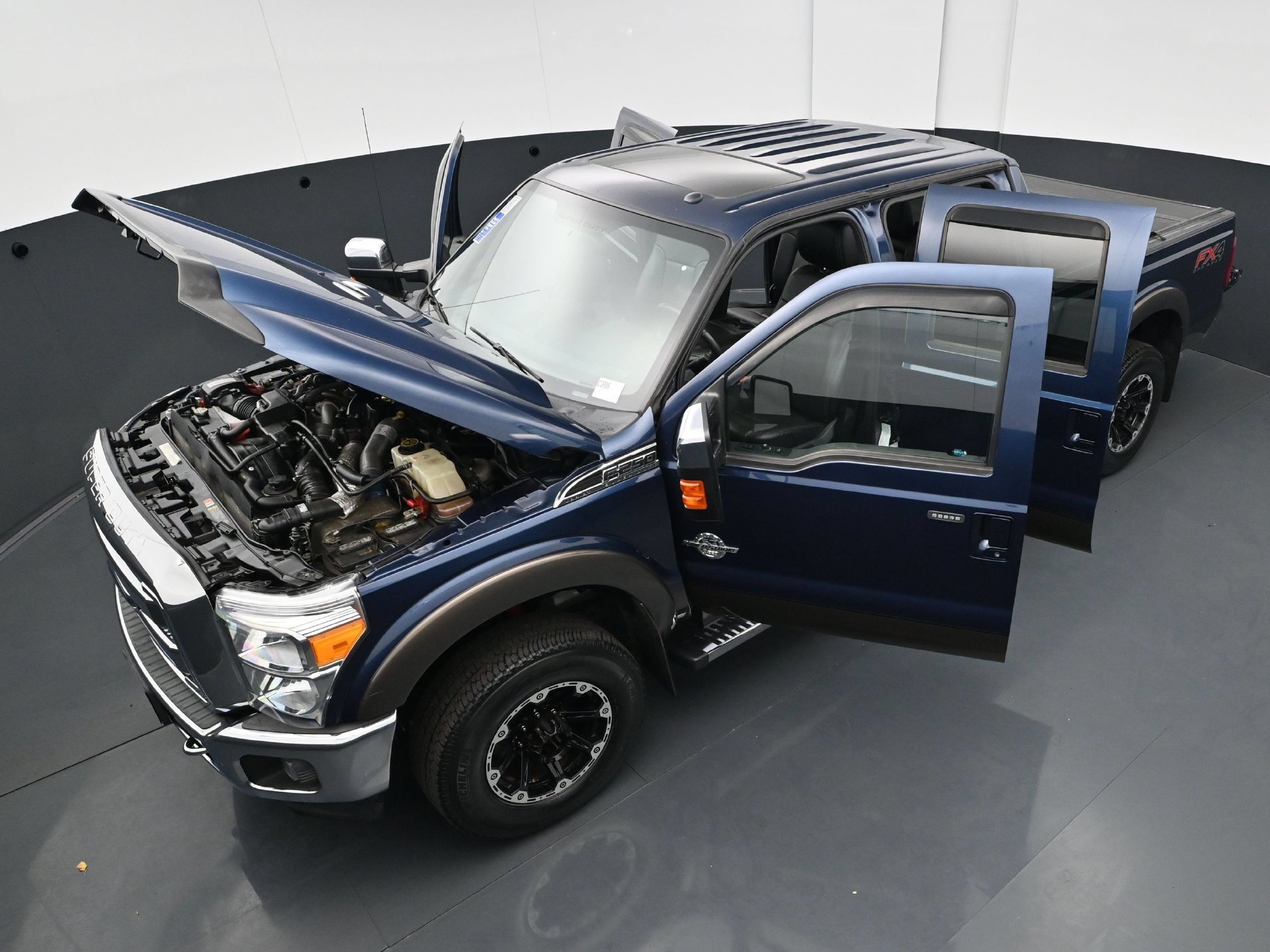 Used 2016  Ford  image 41