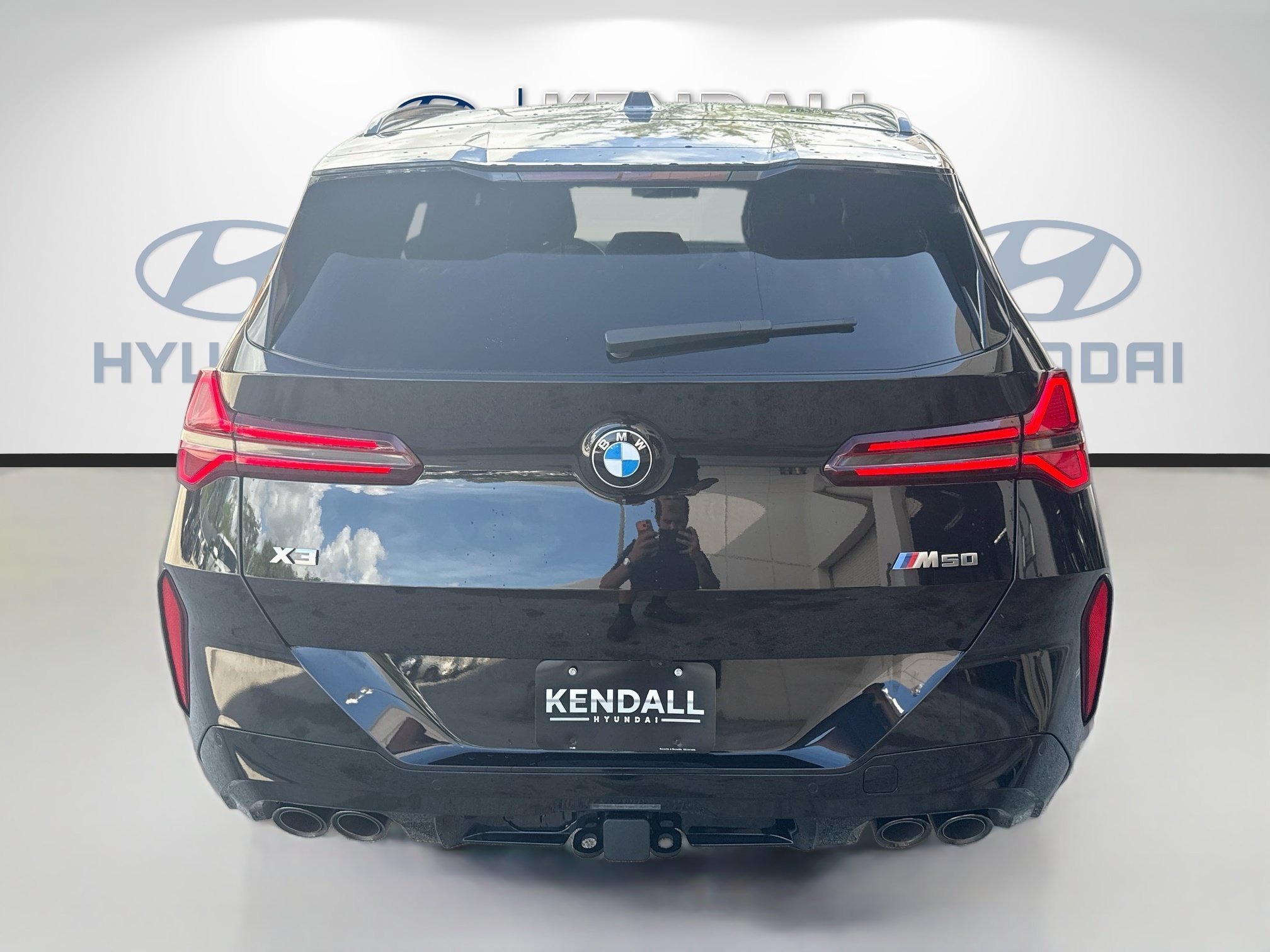 Used 2026 Black Sapphire Metallic BMW M50 xDrive image 5