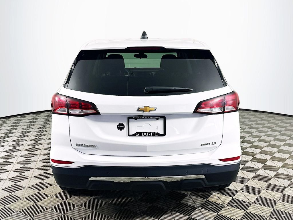 Used 2023 Summit White Chevrolet LT image 6