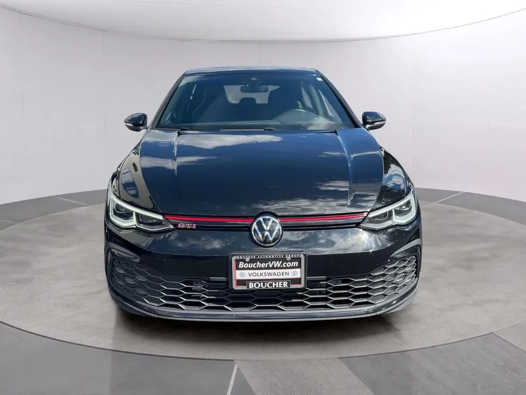 Used 2024 Mythos Black Metallic Volkswagen 2.0T S image 8