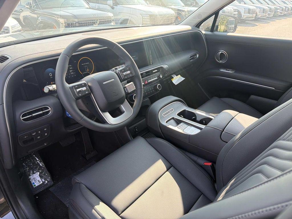 New 2026 Silver Hyundai SEL Premium AWD image 3