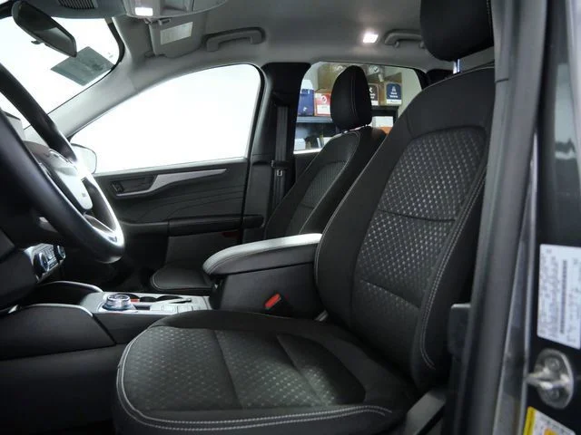 Certified Used 2025 Gray Ford Active image 16
