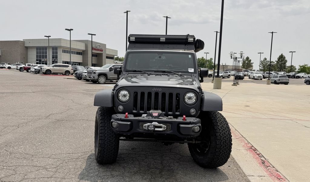 Used 2018 Gray Jeep Unlimited Rubicon image 3