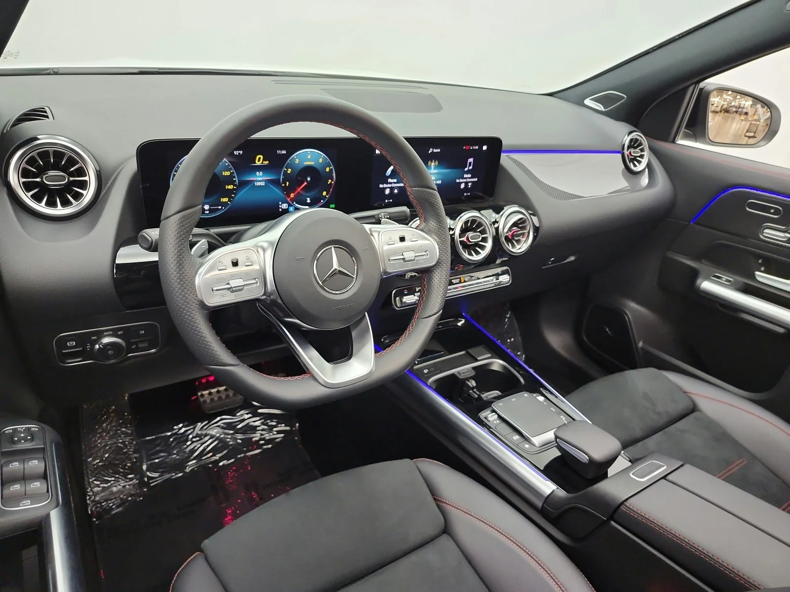 Used 2023 Polar White Mercedes-Benz GLA 250 SUV image 14