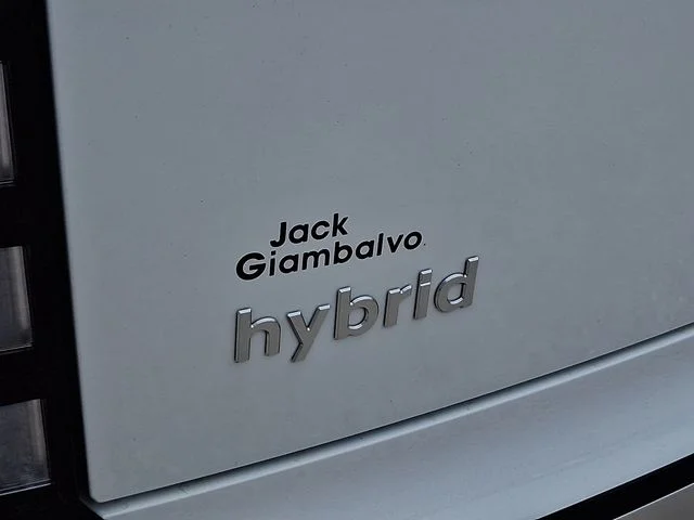 New 2026 White Hyundai SEL image 20