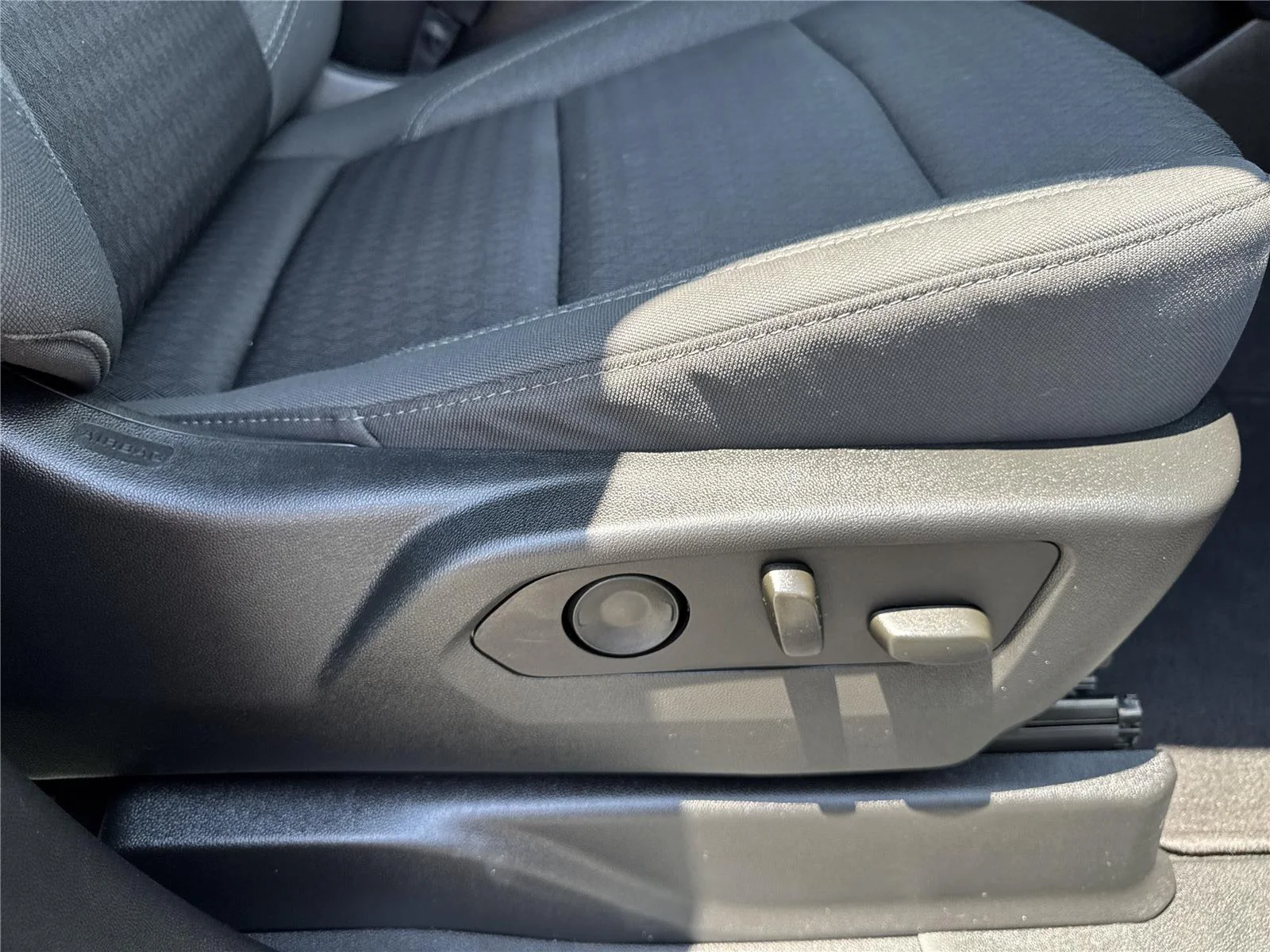 Used 2023 Auburn Metallic Chevrolet LS image 37