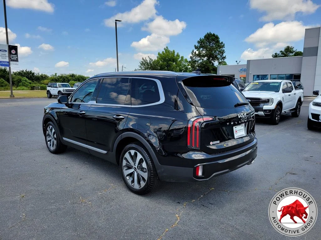 Used 2023 Black Kia SX-Prestige image 4