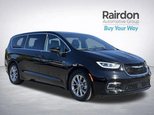 2026 Chrysler Pacifica