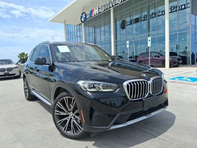 2023 BMW X3 sDrive30i's photo