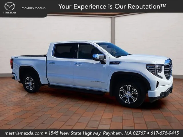 2025 GMC Sierra 4WD Crew Cab Short Box SLT's photo