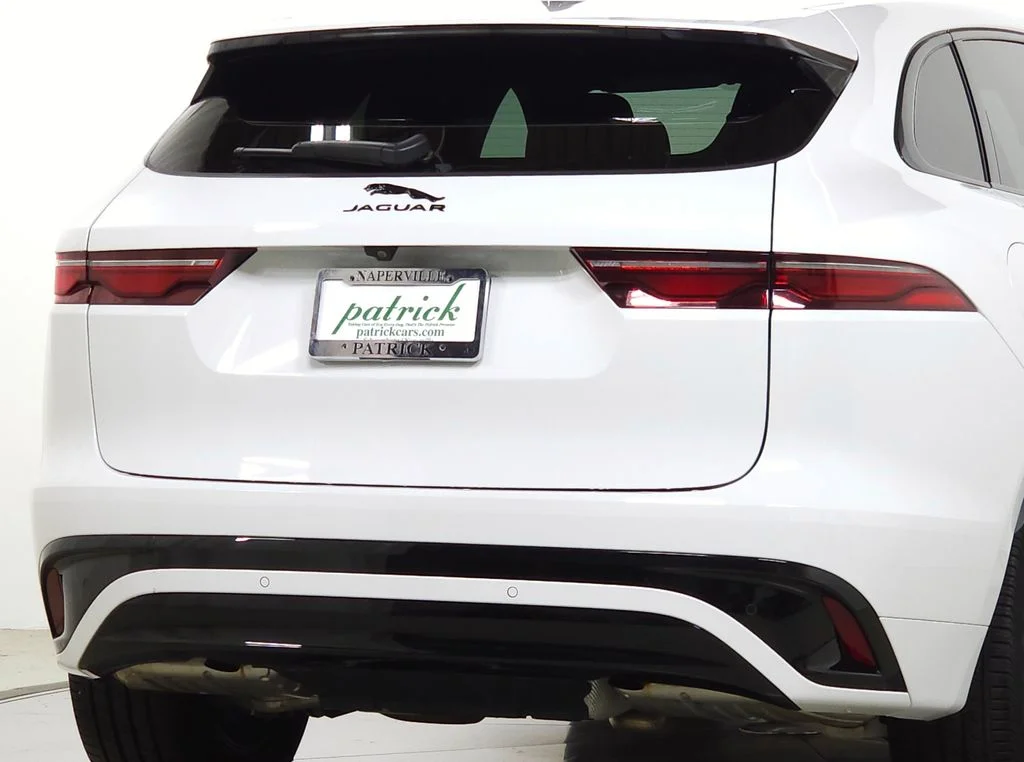 Used 2025  Jaguar P250 R-Dynamic S image 8