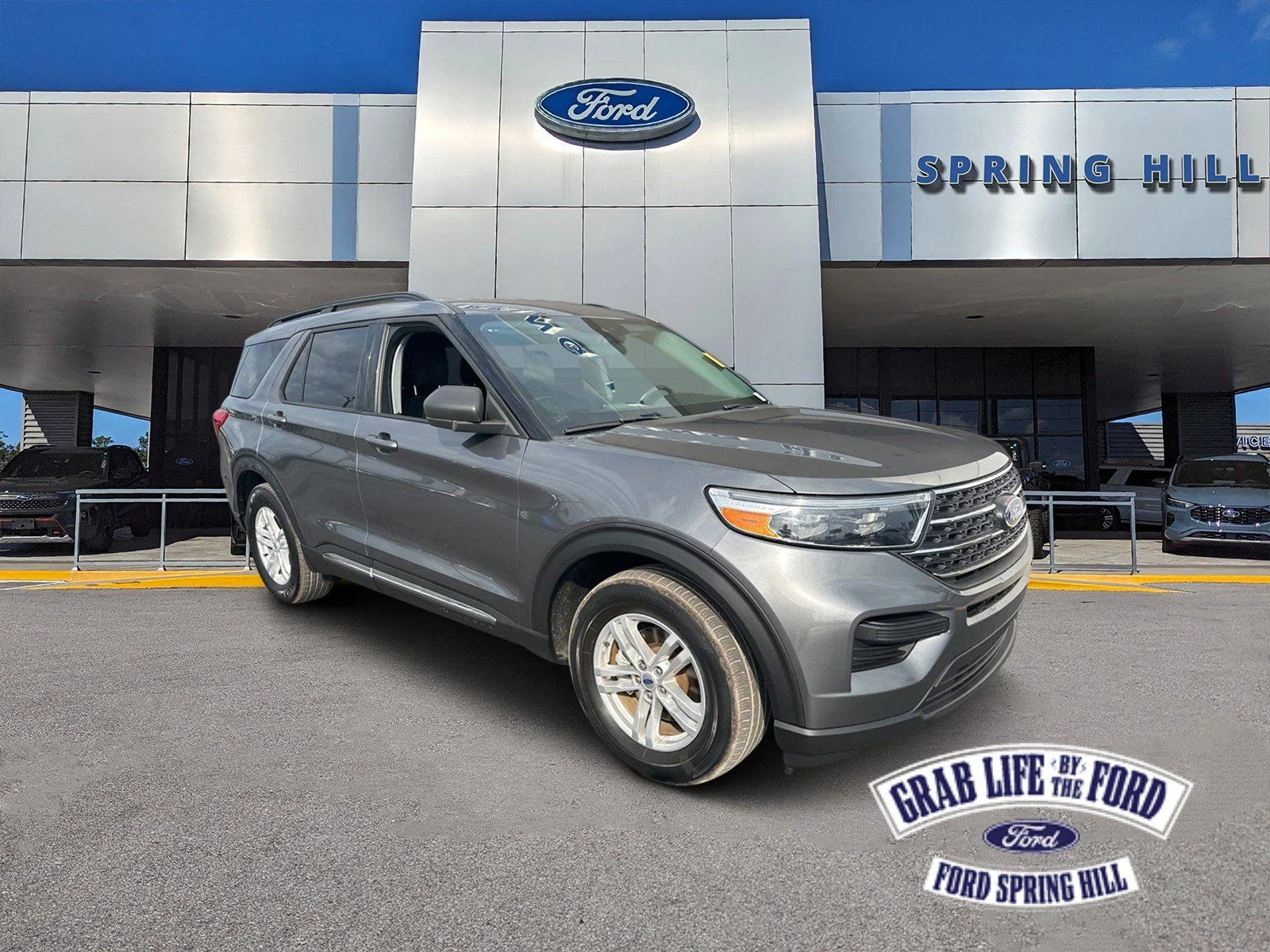 2023 Ford Explorer XLT RWD's photo