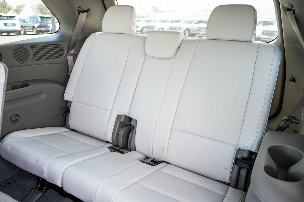 New 2026 Black Hyundai SEL Premium image 20