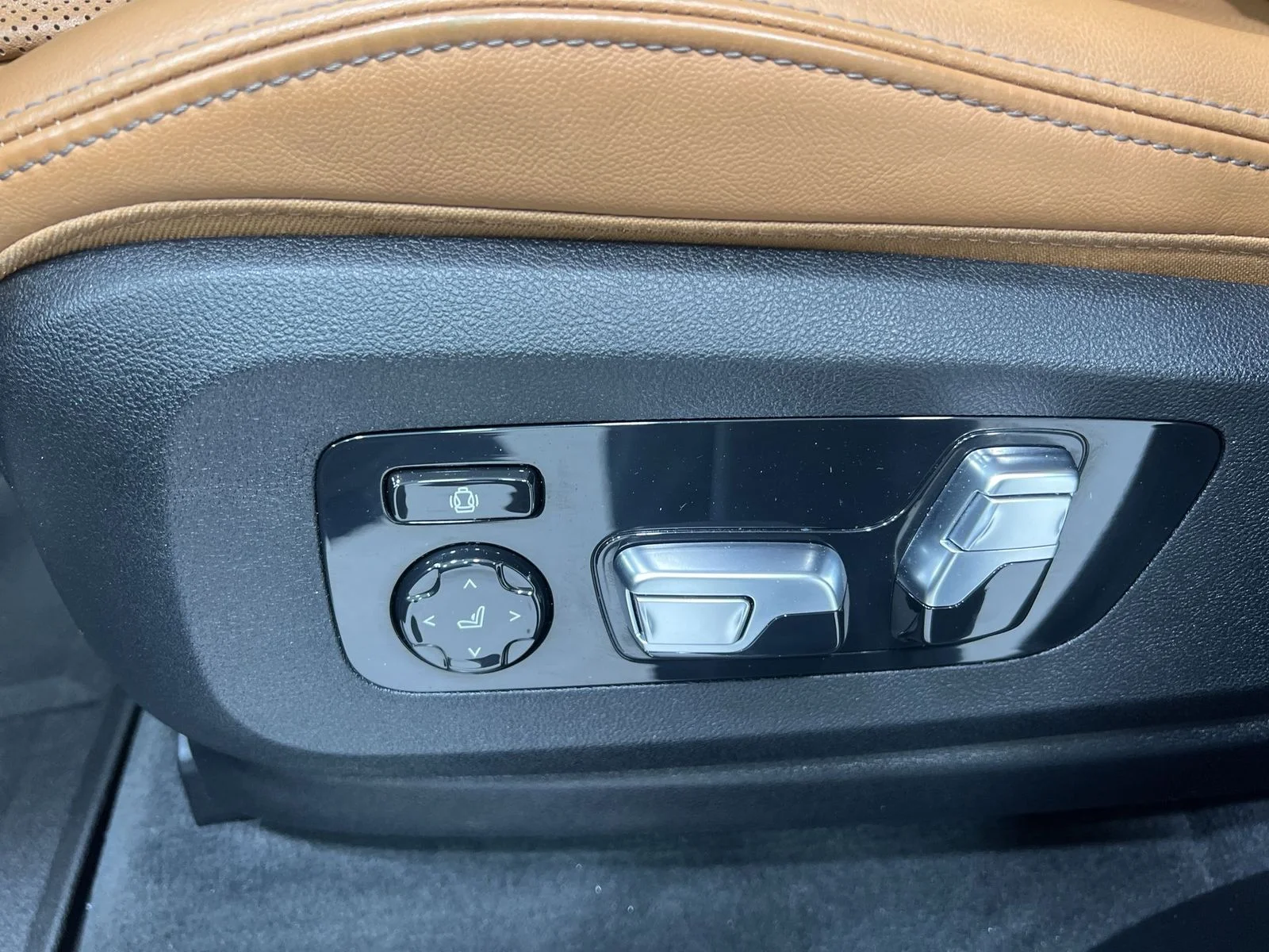 2023 BMW X5 M50i - Photo 12