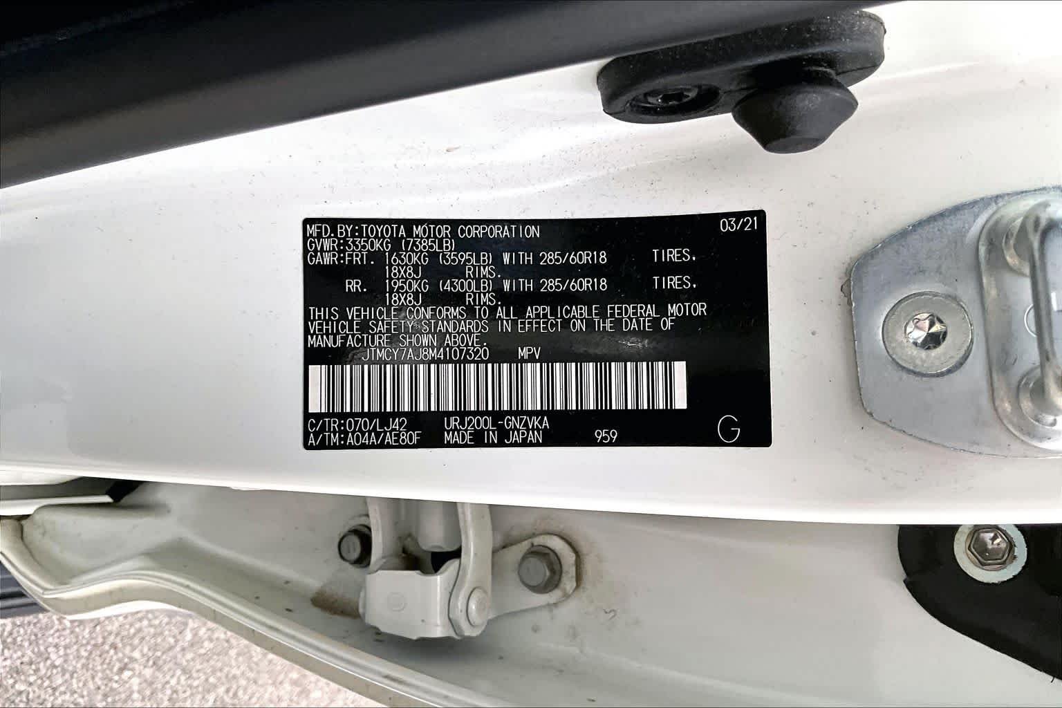 Used 2021 Blizzard Pearl Toyota  image 39