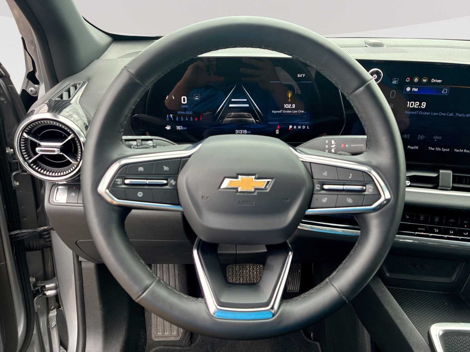 2025 Chevrolet Equinox LT - Photo 10