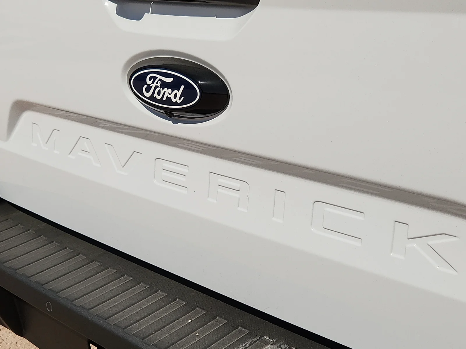 New 2026 Oxford White Ford Tremor image 11