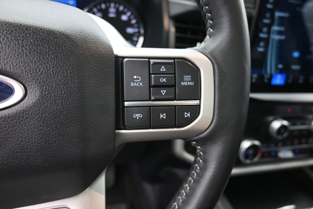 Used 2022 Silver Ford XLT image 30