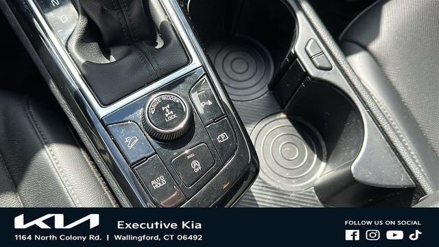 Used 2023 Black Kia X-Line image 19
