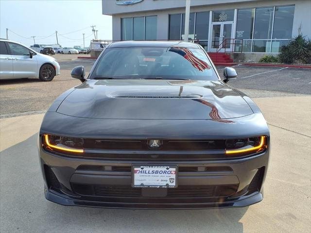 New 2026 Diamond Black Crystal Pearlcoat Dodge R/T image 2