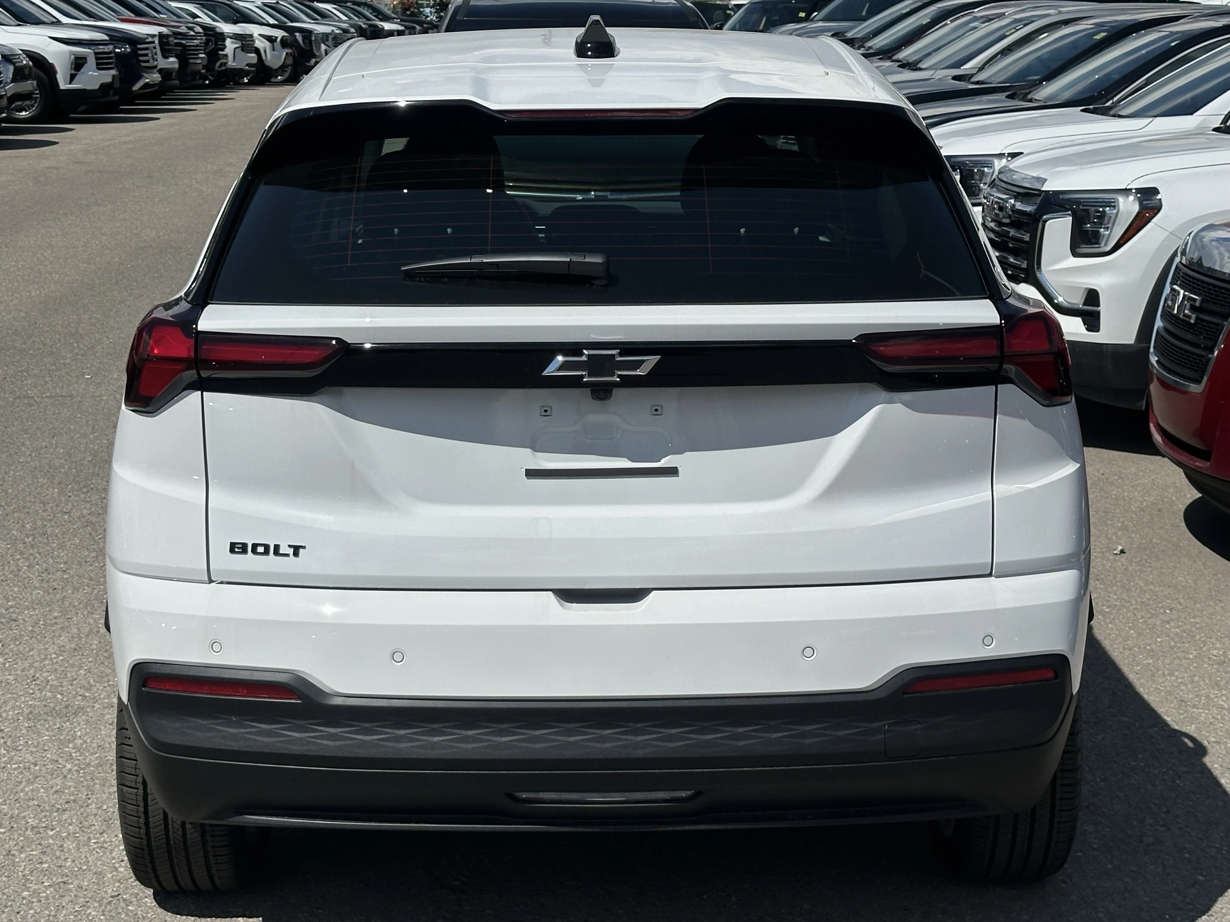 New 2027 Summit White Chevrolet LT image 5