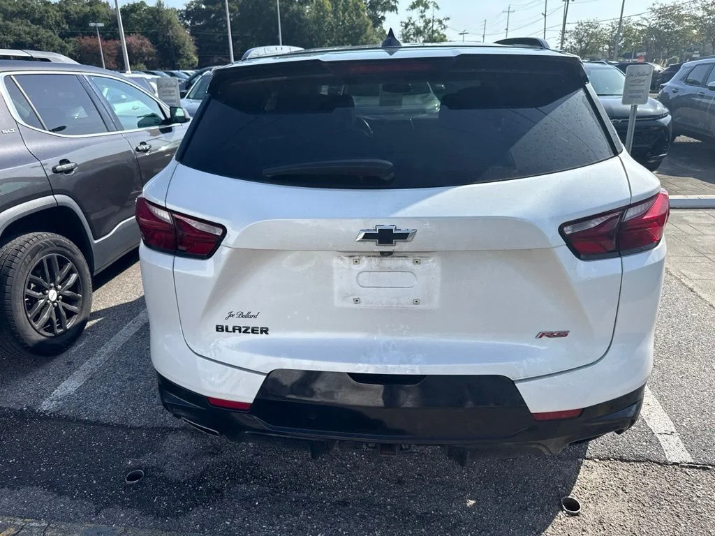Used 2022 Beige Chevrolet RS image 4
