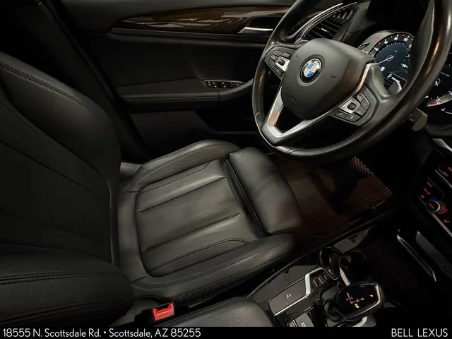 Used 2019 White BMW sDrive30i image 28