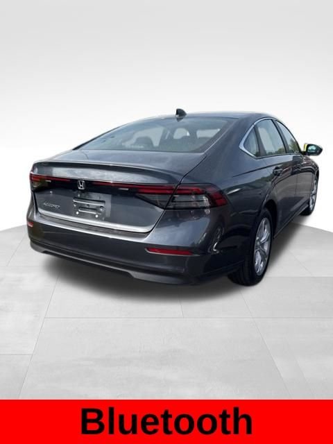 Used 2025 Gray Honda LX image 5