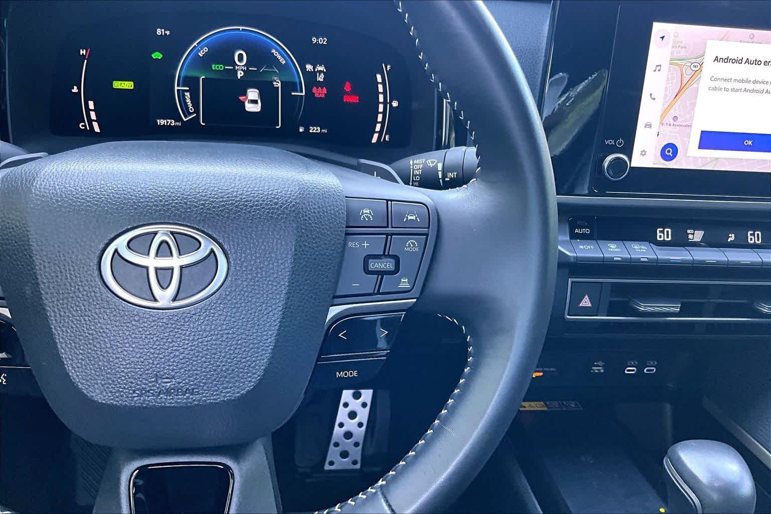 Used 2025 Midnight Black Metallic Toyota SE image 25