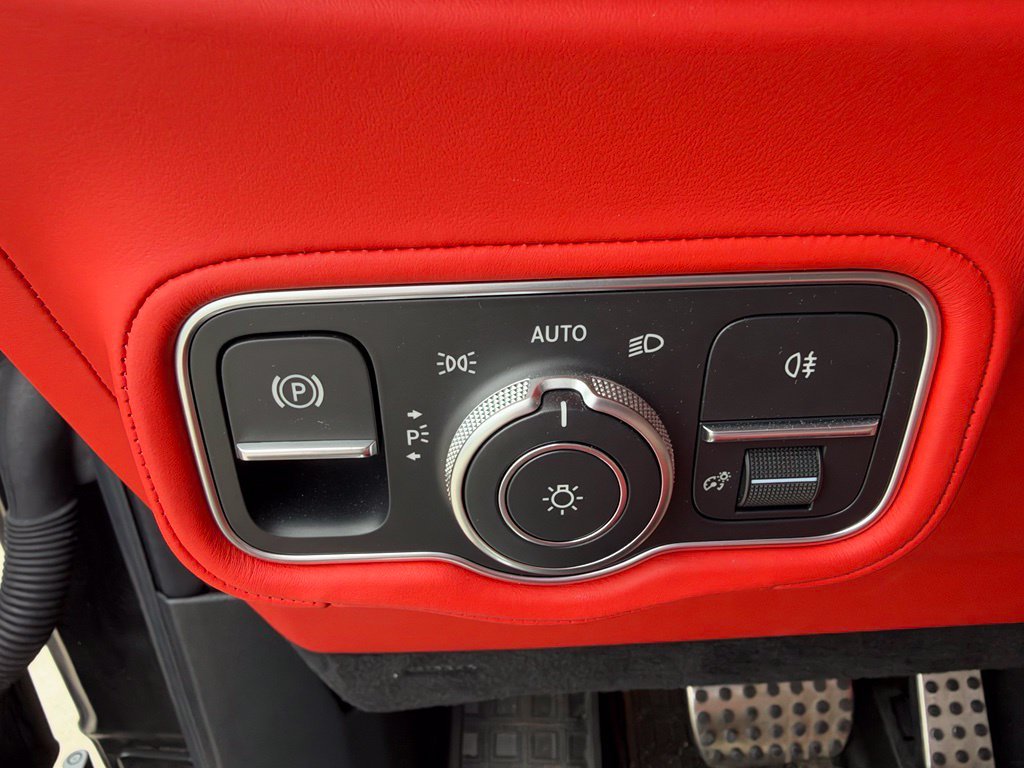Used 2025  Mercedes-Benz G 63 AMG® image 17