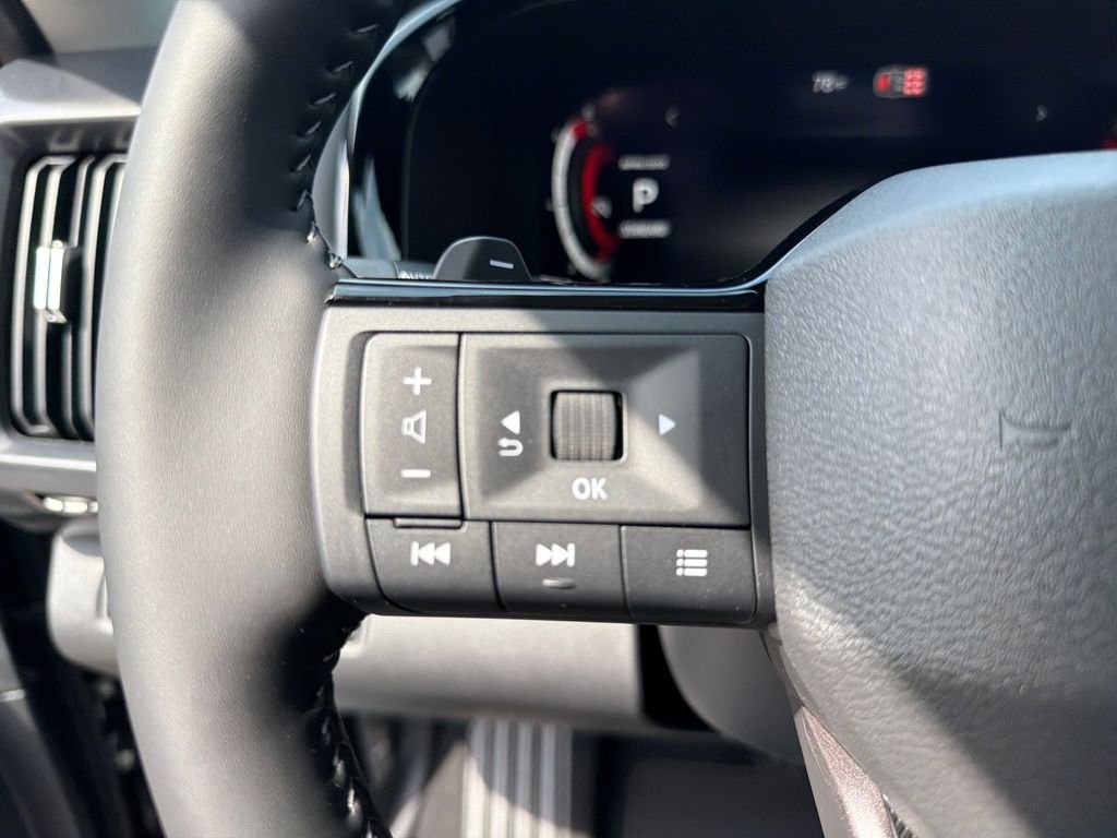 New 2026 Nissan Pathfinder SL 4D Sport Utility