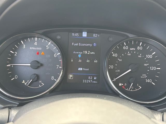 Used 2022 Black Nissan SL image 26