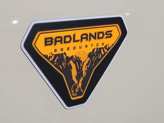 New 2026 Desert Sand Ford Badlands image 7