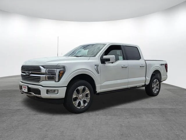 New 2026 Star White Metallic Tri-Coat Ford Platinum® image 28