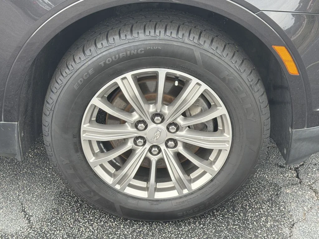 Used 2017 Gray Cadillac Luxury image 11