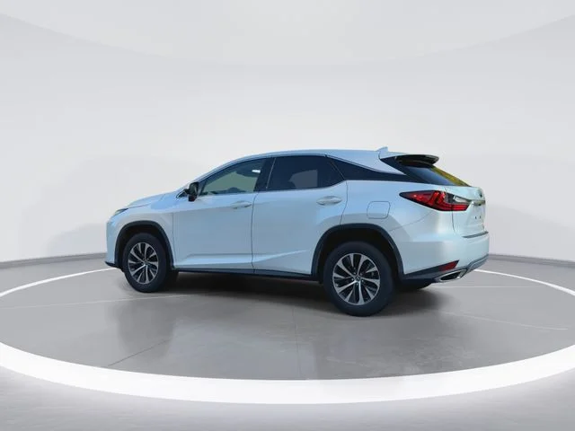 Used 2022 White Lexus 350 image 5