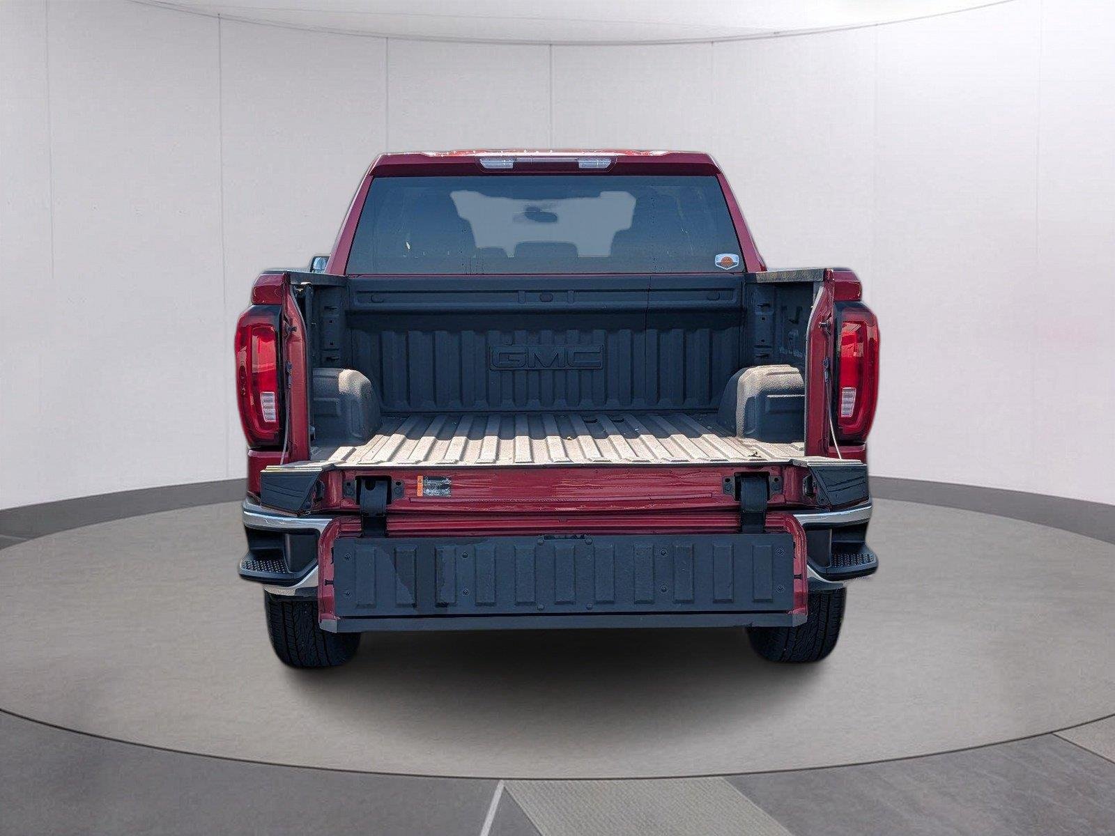 Used 2023 Volcanic Red Tintcoat GMC SLT image 5