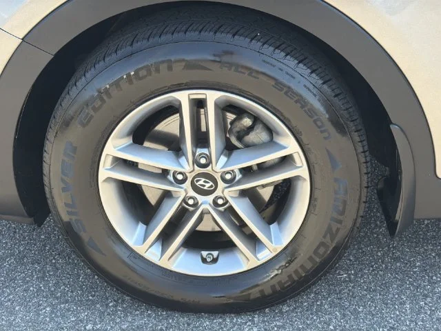 Used 2018 Gray Hyundai 2.4 Base image 38