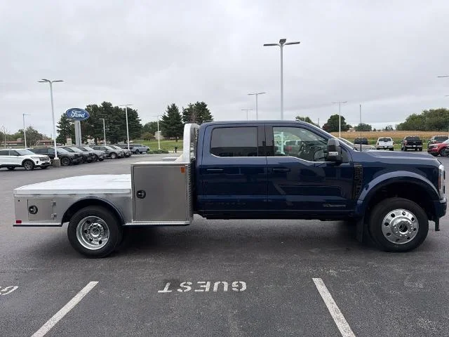 New 2027 Neptune Blue Ford F-450® Platinum image 37