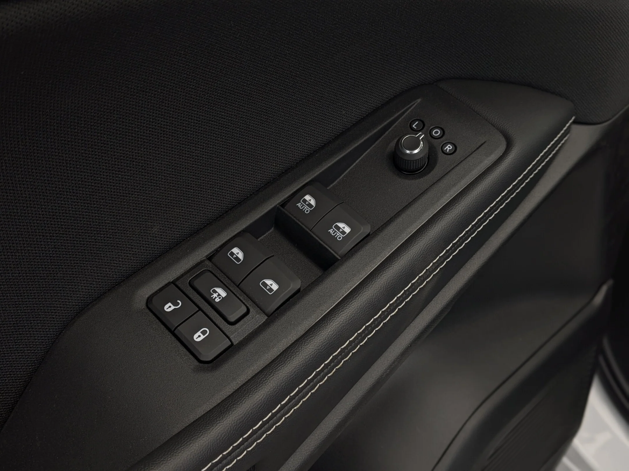 New 2026 White Jeep Laredo - - Hybrid - Adaptive Cruise - 12.3 Display - Heated Seats/Wheel - Remote Start & More! image 13