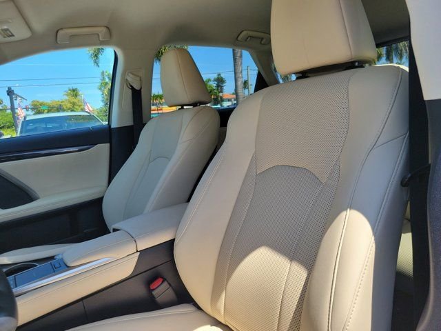 2021 Lexus RX 350 - Photo 14